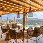 Otel Panormos Bay Luxury