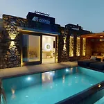 Otel Panormos Bay Luxury 5*