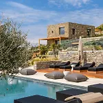 Otel Panormos Bay Luxury