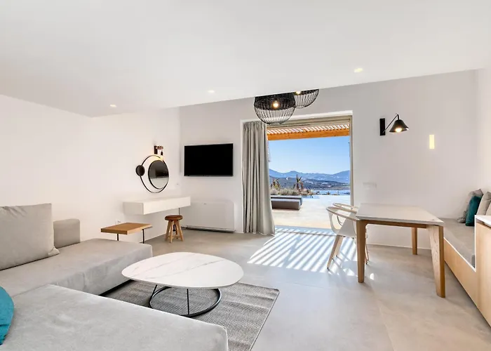 Otel Panormos Bay Luxury