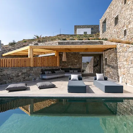 מלון Panormos Bay Luxury