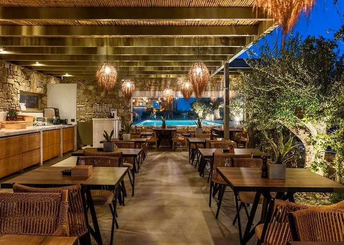 מלון Panormos Bay Luxury